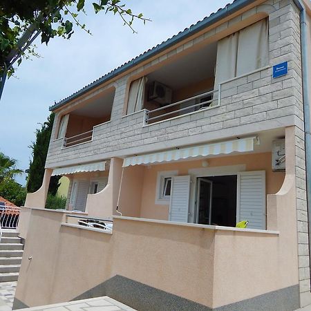 Apartments Nedjeljka Razanj Ngoại thất bức ảnh