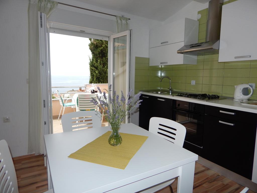 Apartments Nedjeljka Razanj Ngoại thất bức ảnh