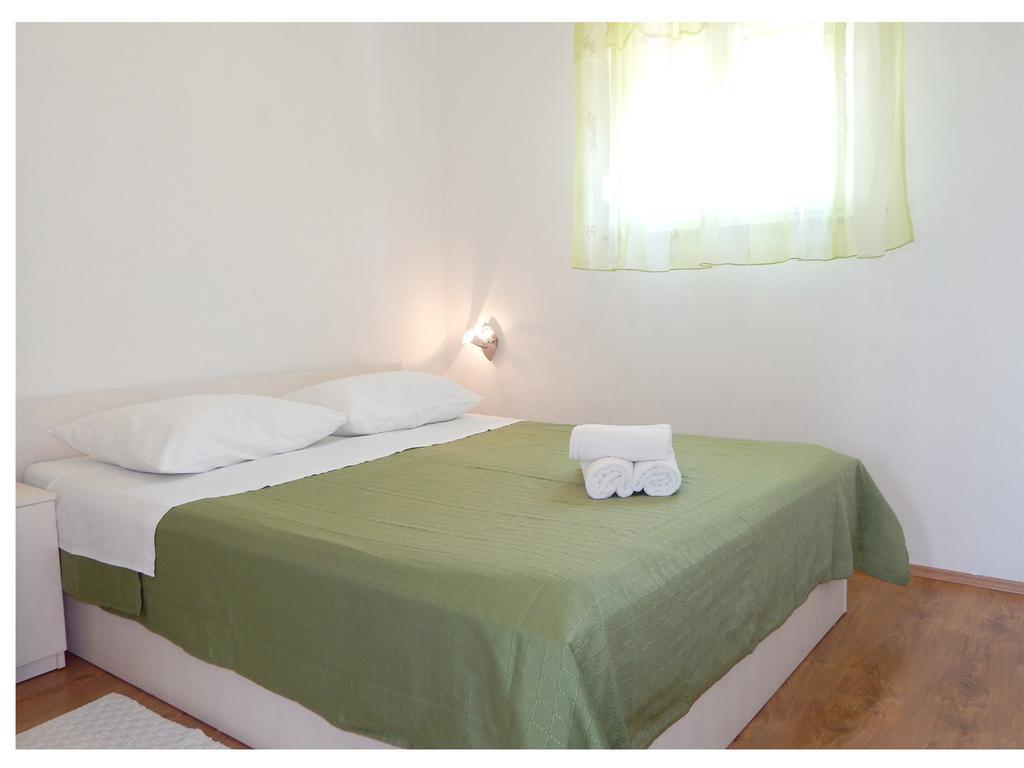 Apartments Nedjeljka Razanj Phòng bức ảnh